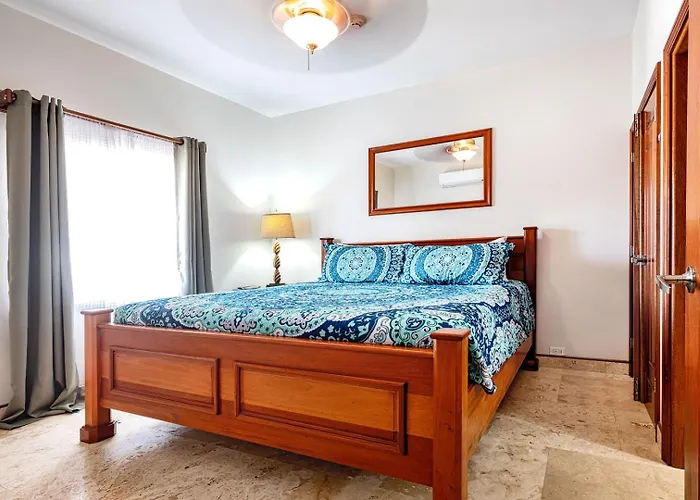 Resort Hol Chan Reef Oceanfront Residences