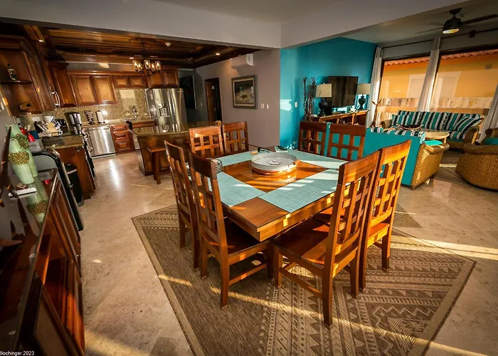 Hol Chan Reef Oceanfront Residences Resort *