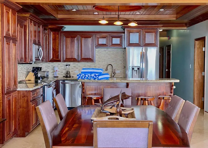 Resort Hol Chan Reef Oceanfront Residences San Pedro (Ambergris Caye)