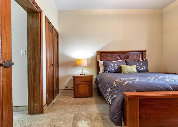 Resort Hol Chan Reef Oceanfront Residences *