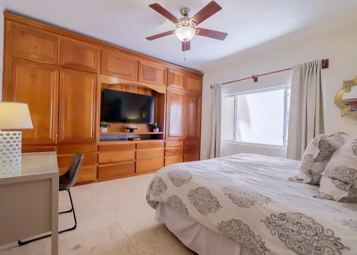 Hol Chan Reef Oceanfront Residences Resort *